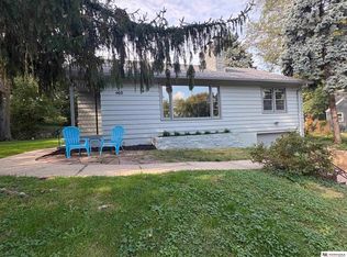 460 S 85th St, Omaha, NE 68114