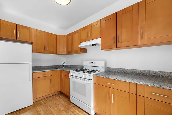 Rented by Keller Williams NYC | media 9