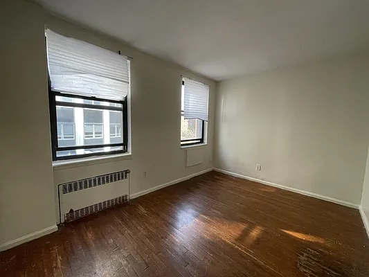 Rented by Warburg | media 5