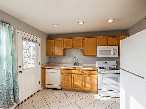 2nd image of 7735 166th St