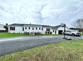 24928 Chrysler Dr, Calcium, NY 13616