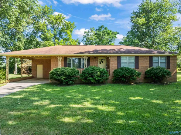 1286 Summerville Rd, Boaz, AL 35957
