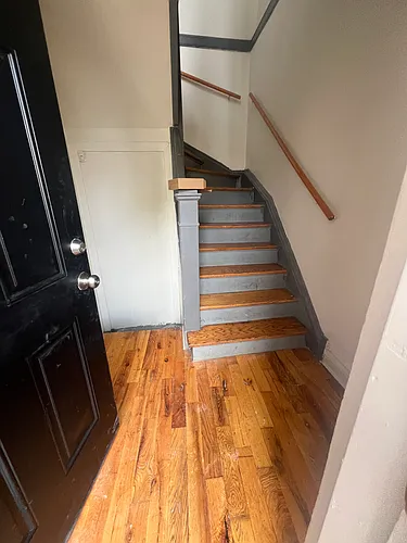 1052 N Avers Ave #1F Photo 1