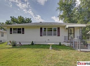 8321 Western Ave, Omaha, NE 68114