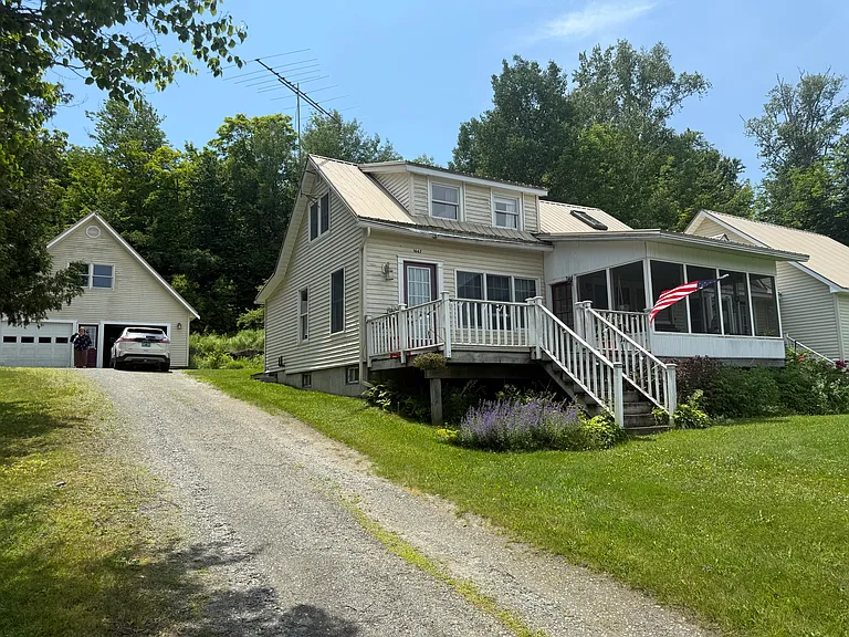 1667 Shadow Lake Rd #1 — Photo 1