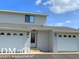 165 Heather Ln, Mankato, MN 56001