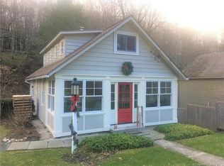 159 Woodbury Rd, Washington, CT 06793