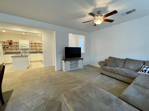 5th image of 4419 Silver Cedar Ln