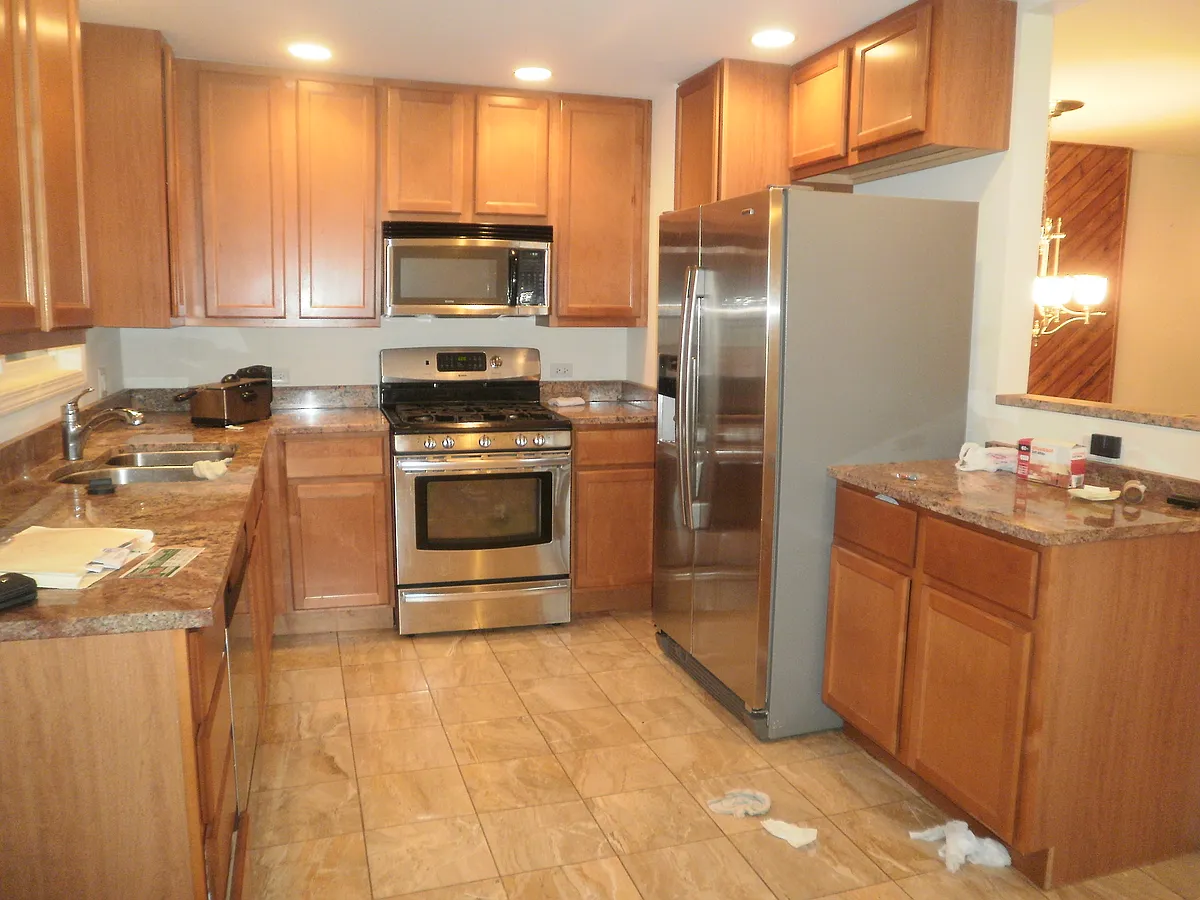 Building Photo - 15330 Diekman Ct