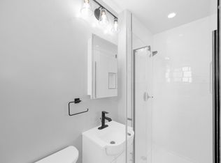 1607 Vuelta Grande Ave, Long Beach, CA 90815