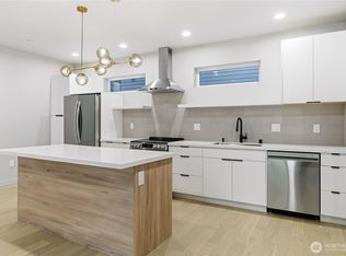 11831 59th Avenue S #B, Seattle, WA 98178