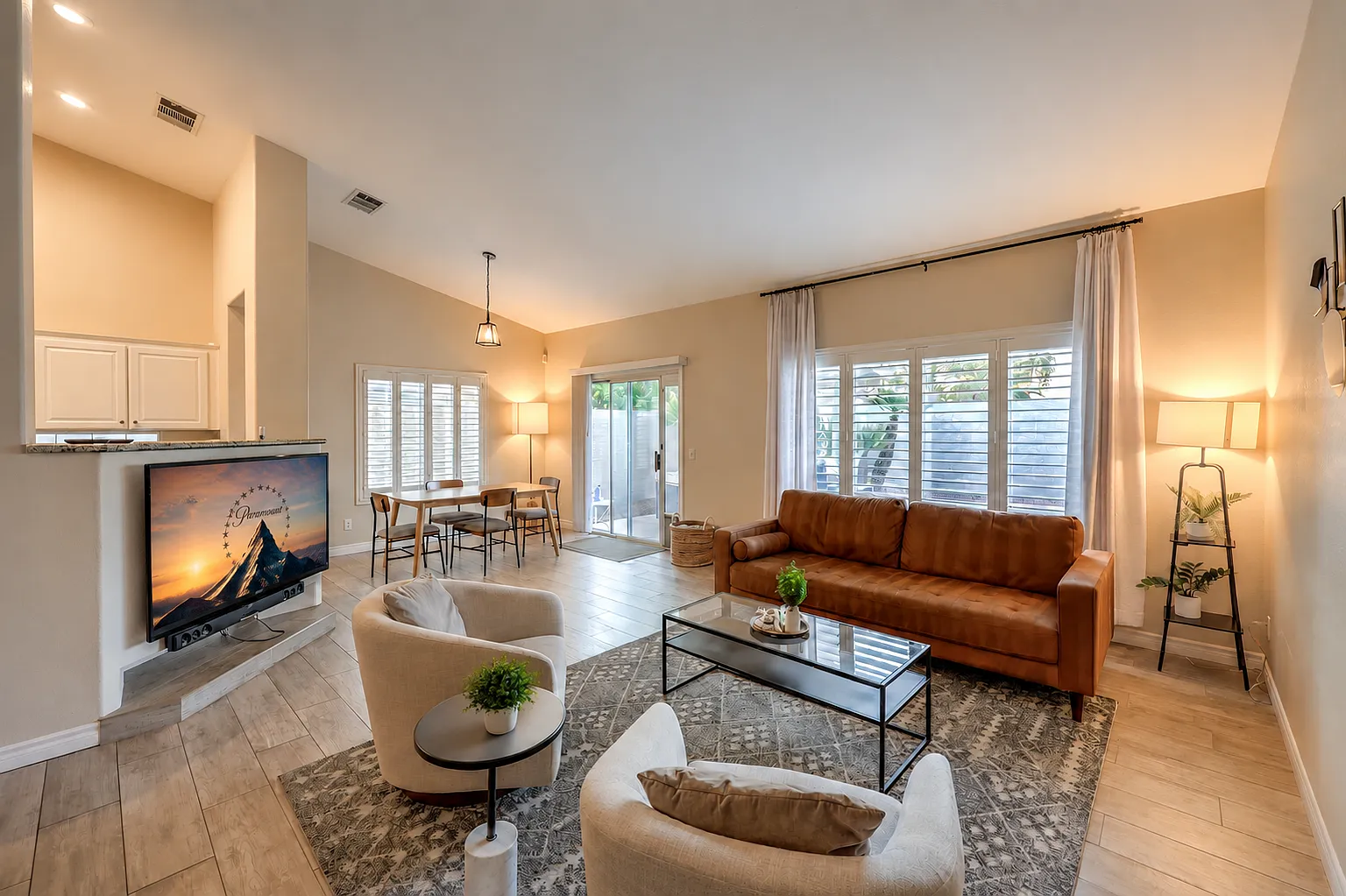 Beautifully Furnished 3-Bedroom Pool Home with Private Backyard — Photo 2
