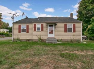 2 Helena Dr, Broad Brook, CT 06016