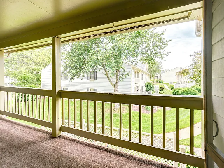 20649 Shadyside Way #B — Photo 28