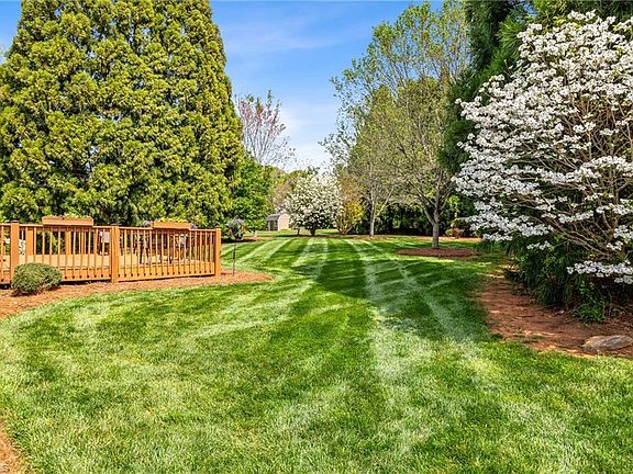 4th image of 125 Peabody Forest Ct