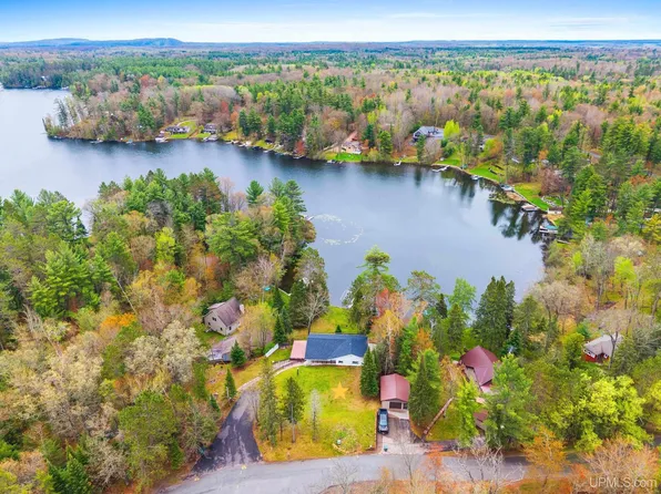 5122 Tall Pines Rd, Florence, WI 54121