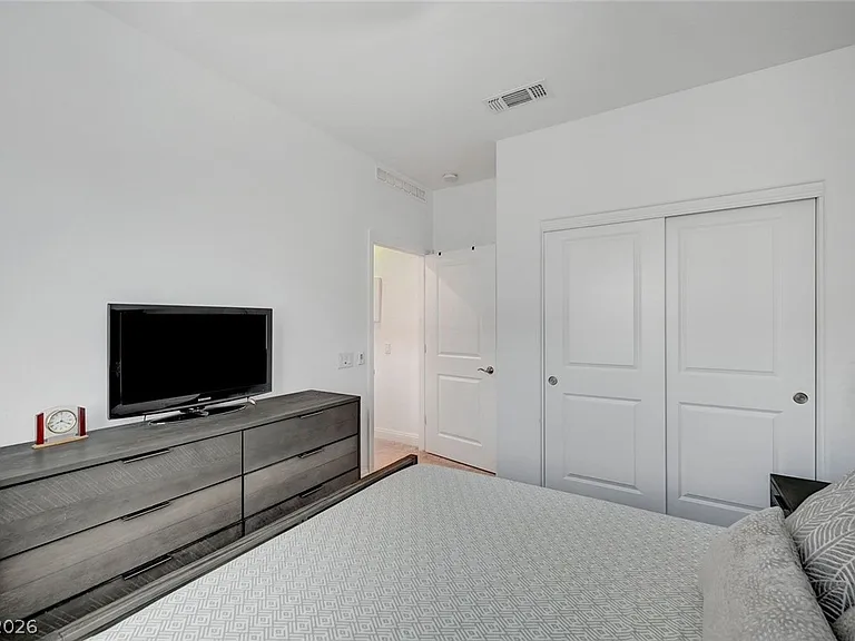 2379 Albury Ave — Photo 12
