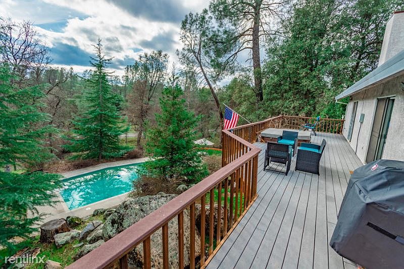 2nd image of 8016 Macie Cir