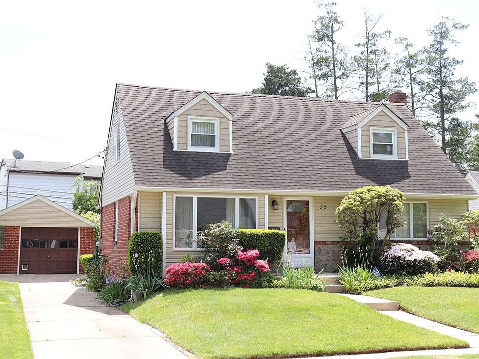 1st image of 35 Morris Drive