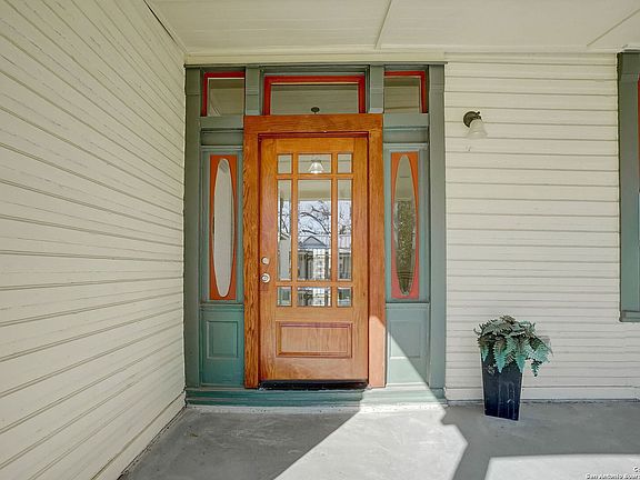 3rd image of 117 Omaha St