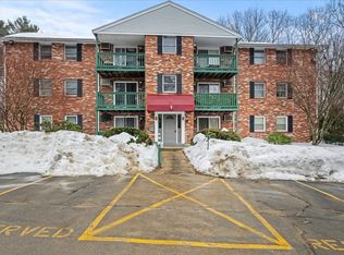 Laurel Heights Condominiums, Leicester, MA 01524