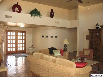 4th image of 1175 W Calle De Emilia