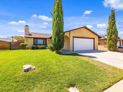 1024 Herzel Ave, Lancaster, CA, 93535