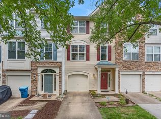 25378 Ashbury Dr, Chantilly, VA 20152