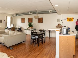 813 S Broadway #3A, Baltimore, MD 21231