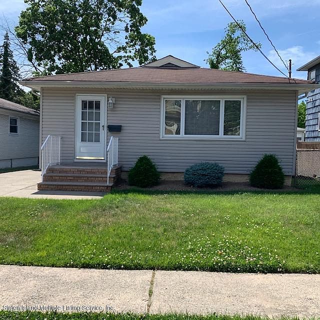 1st image of 46 Llewellyn Pl