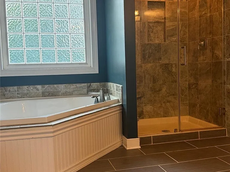 5708 Carrington Hills Dr — Photo 15