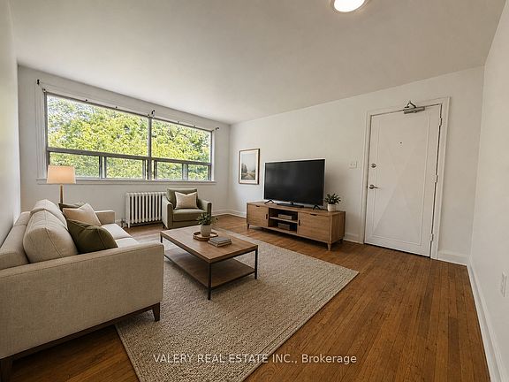 3rd image of 236 Gordon St #12
