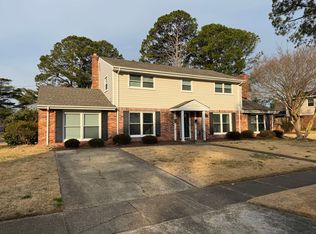 2026 Meadow Lake Ct, Norfolk, VA 23518