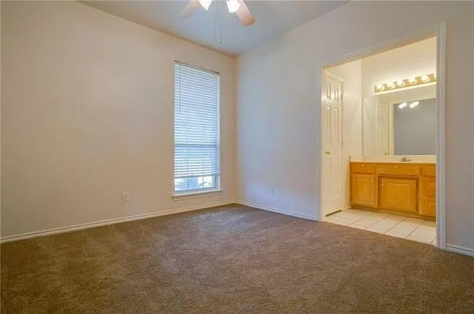 320 Twin Creek Dr — Photo 20