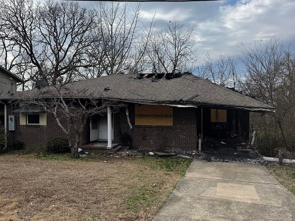 2nd image of 4201 Evenfall Ln