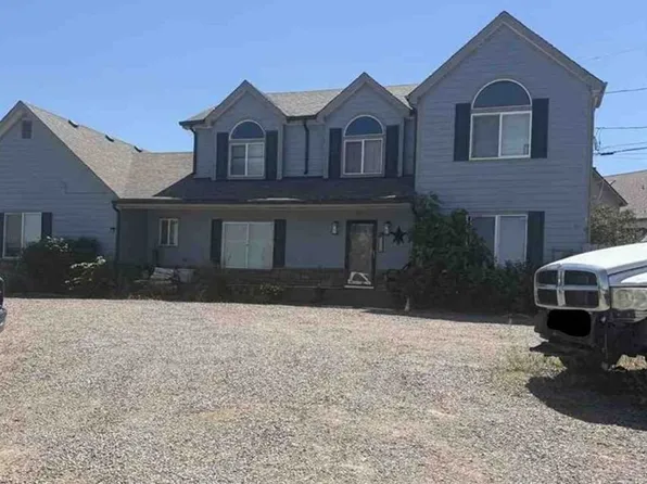 7624 W Brook Dr, Littleton, CO 80128