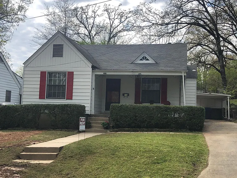 212 Walnut St — Photo 1