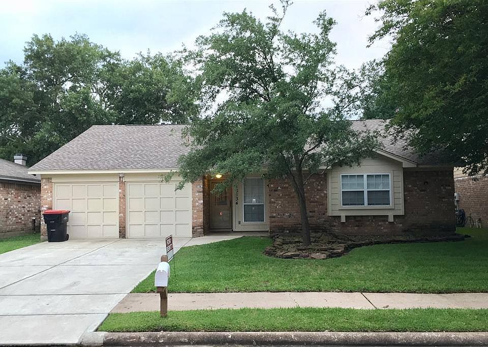 1st image of 16134 Little Cypress Ln