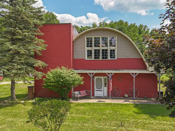 92079 54th St, Dowagiac, MI 49047
