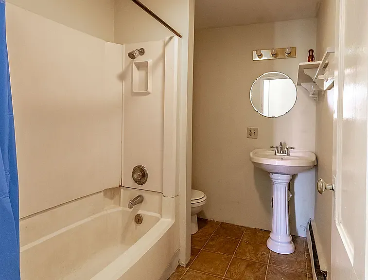 381 Forest Ave #C — Photo 8