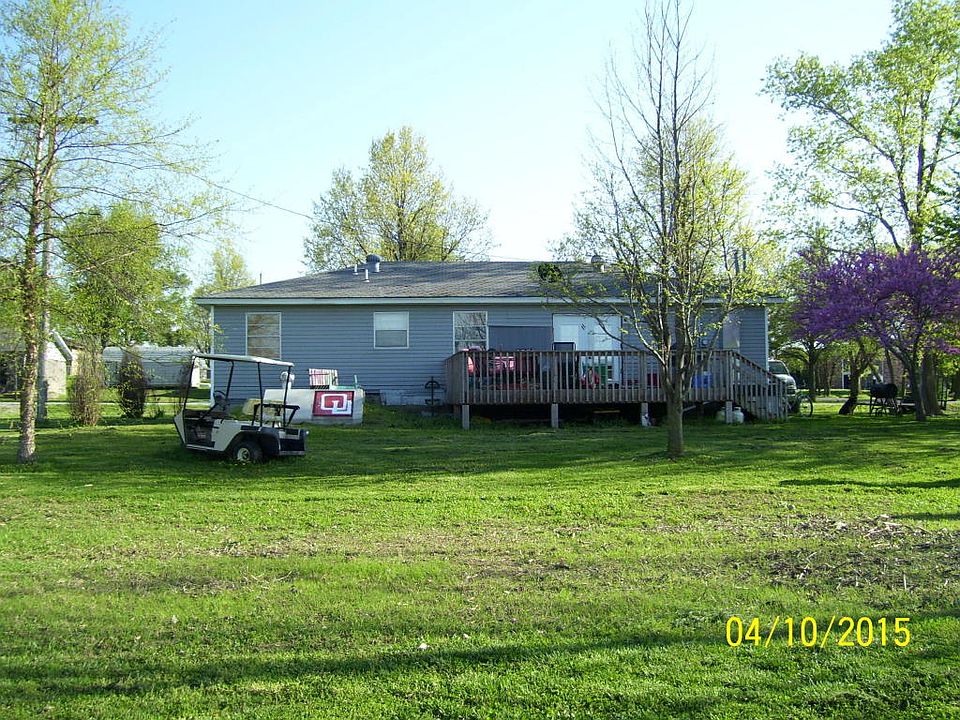 2nd image of 390 W 10th Ave