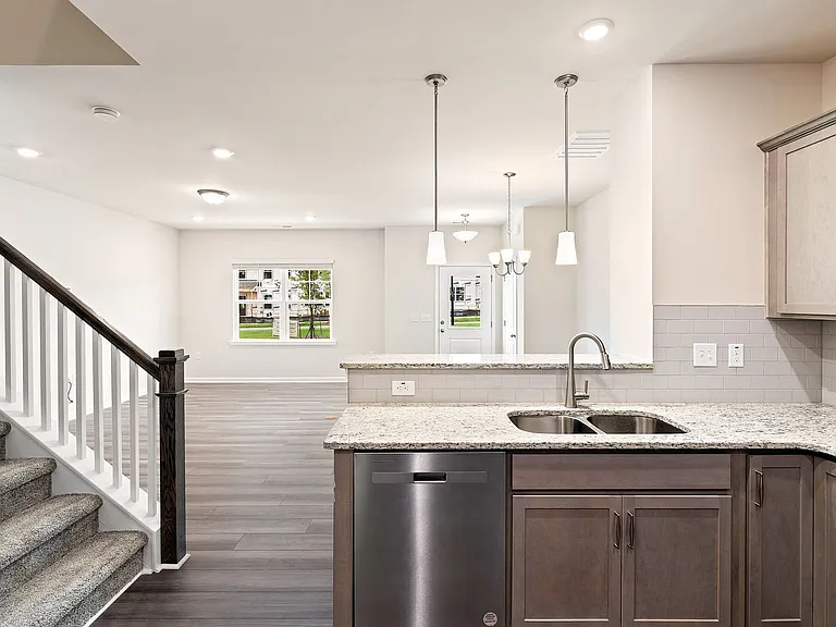 204 Parker Station Ave — Photo 6