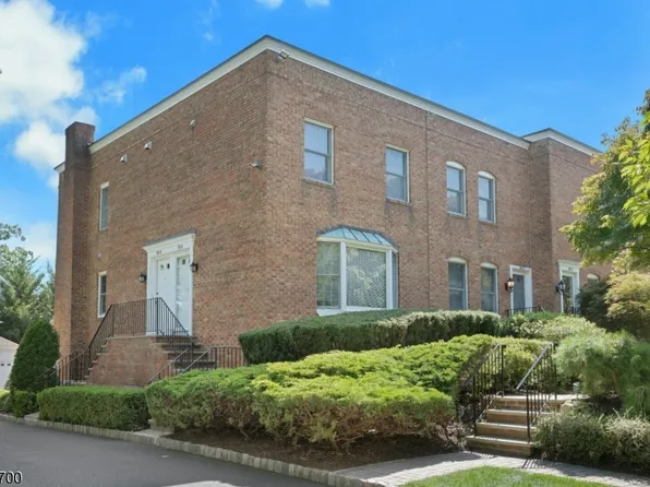 30 Elm St BLDG 30 #30C, Summit City, NJ 07901
