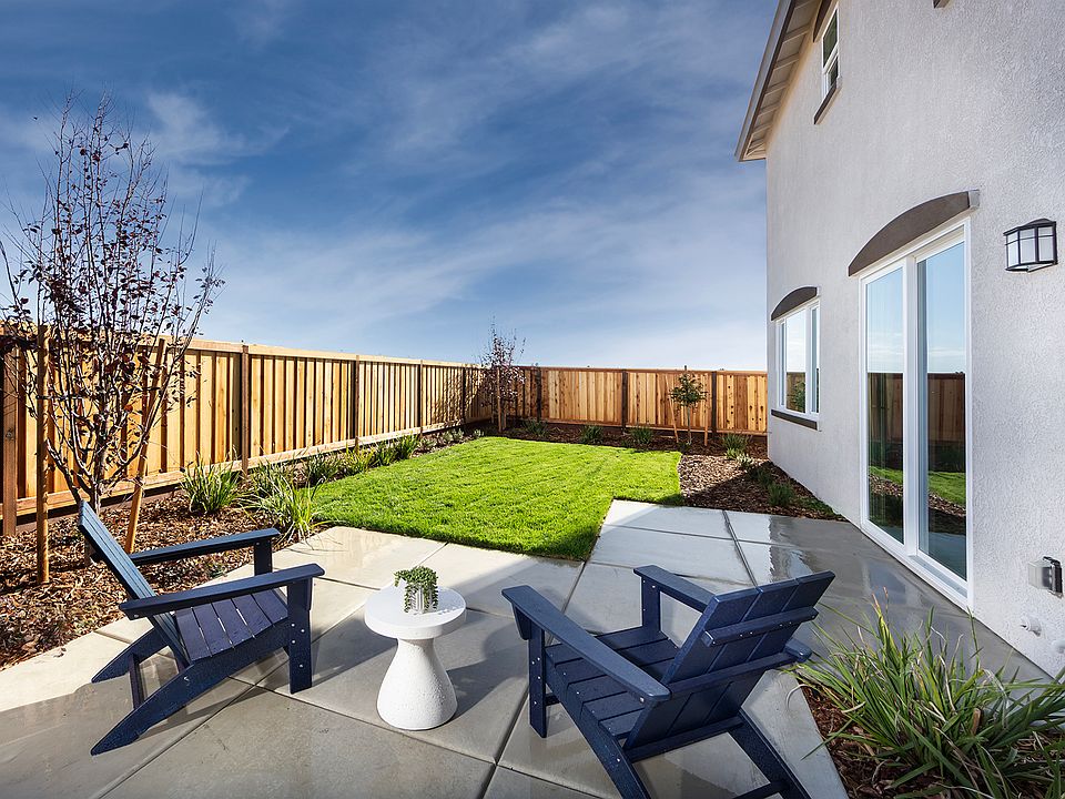 Modeled Residence 1 at Casacala in Brentwood, CA.