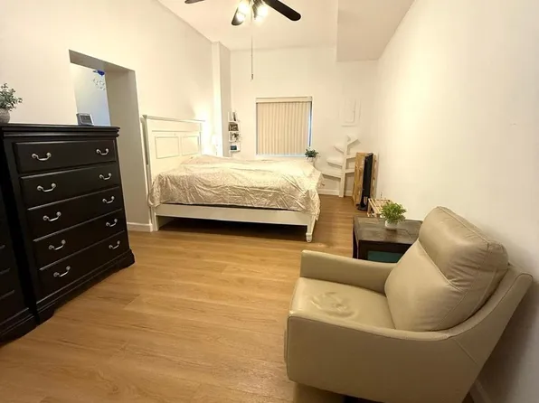 87-30 62nd Avenue image 2 of 9