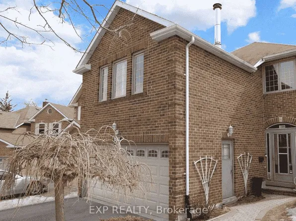 1009 Meadowridge Cres #2-B, Pickering, ON L1V 4Z3