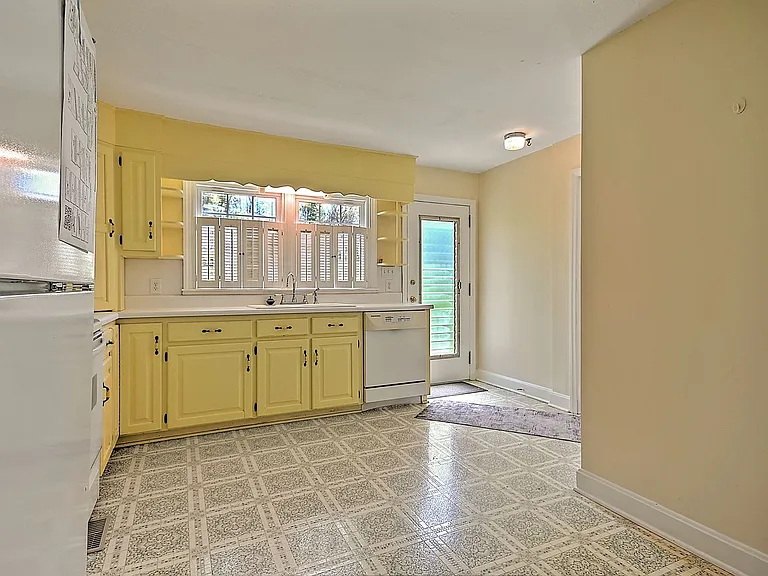1212 Tusculum Blvd — Photo 6