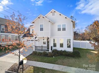 12502 Stonebriar Ridge Dr, Davidson, NC 28036