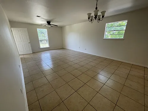 2429 Octavia Dr Photo 1