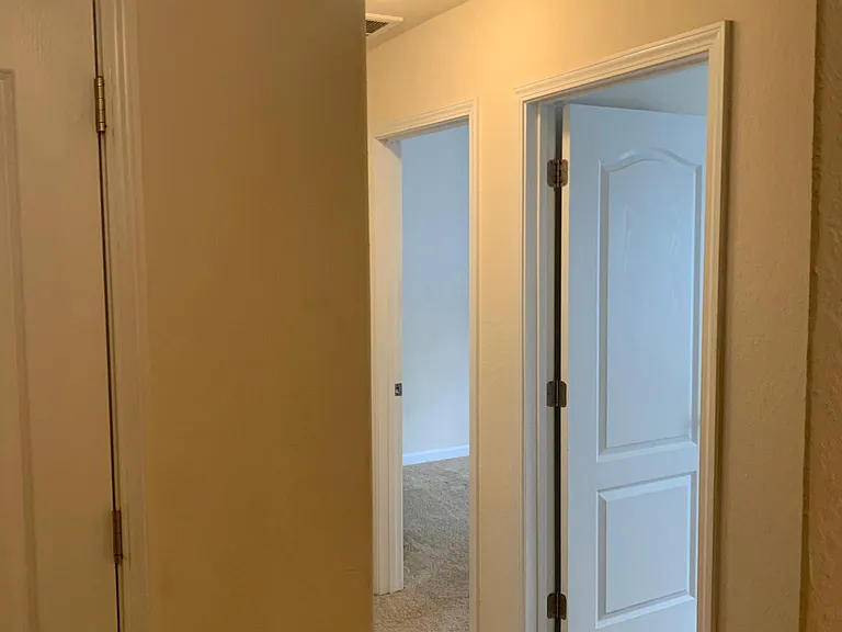 7614 Mockernut Dr — Photo 8